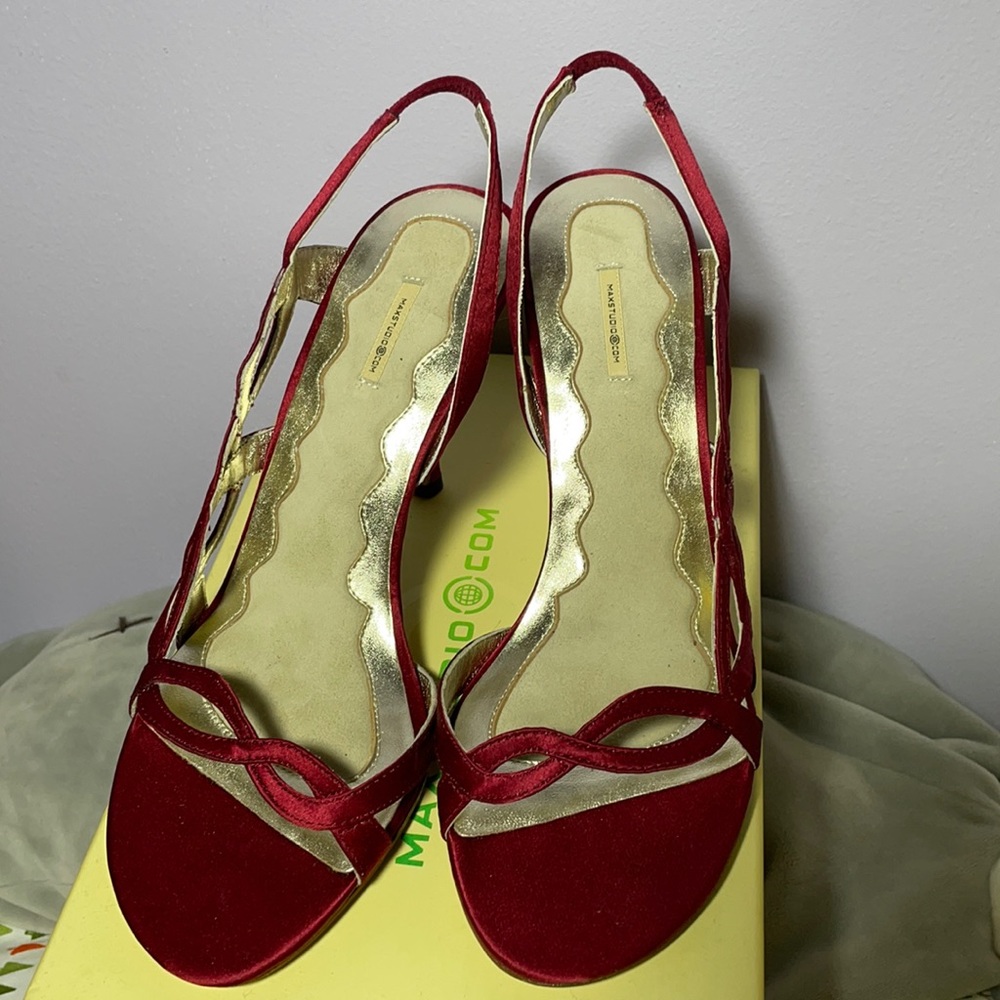 Maxstudio Red Satin Heels NWOT